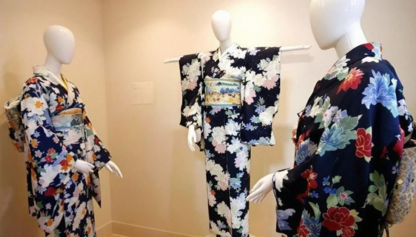 Exploring The Evolution Of Kimono Designs Over The Centuries